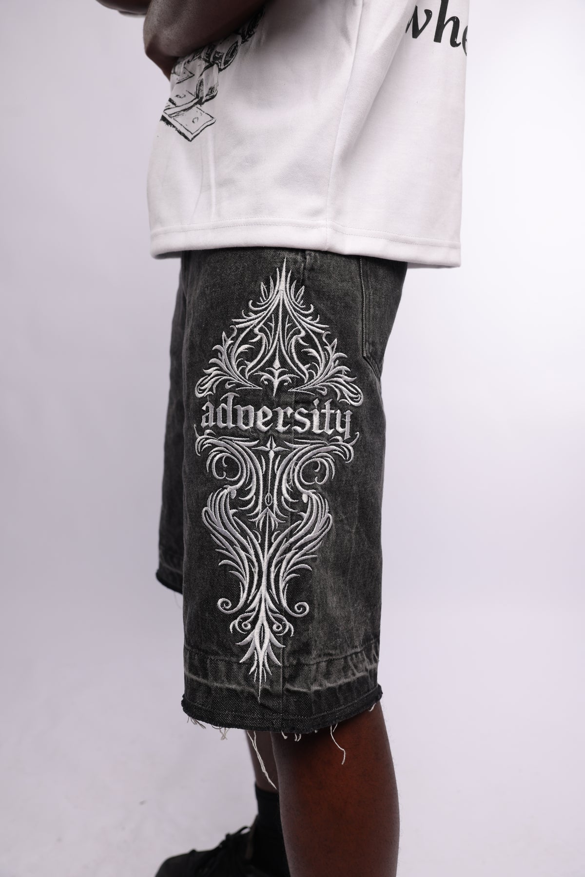ADVERITY SIGNATURE DENIM JORTS